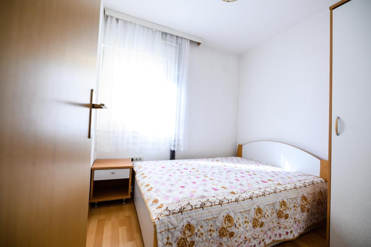 Apartmani Milka Задар Екстериор снимка