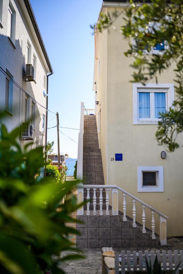 Apartmani Milka Задар Екстериор снимка