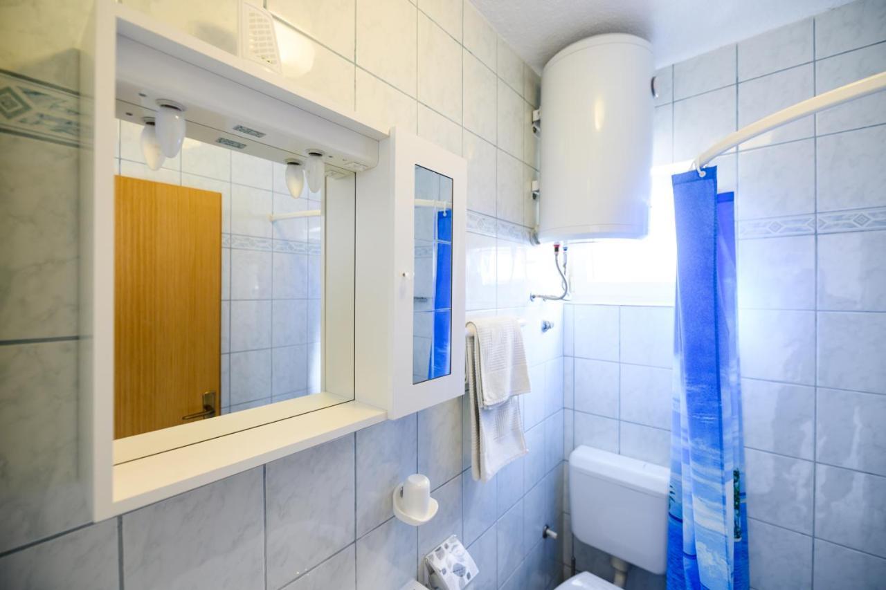 Apartmani Milka Задар Екстериор снимка